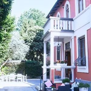 La , Milano Italia
